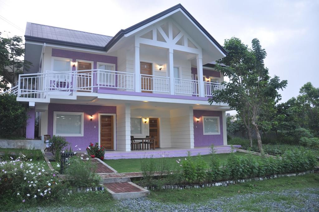 The Carmelence Lodge Tagaytay City Екстериор снимка