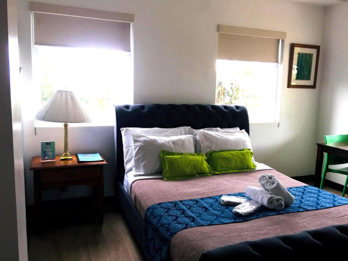 The Carmelence Lodge Tagaytay City Екстериор снимка